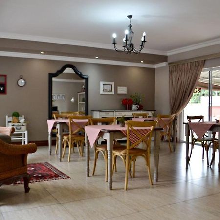 Bokmakierie Gastehuis Emalahleni Pty Ltd Bagian luar foto