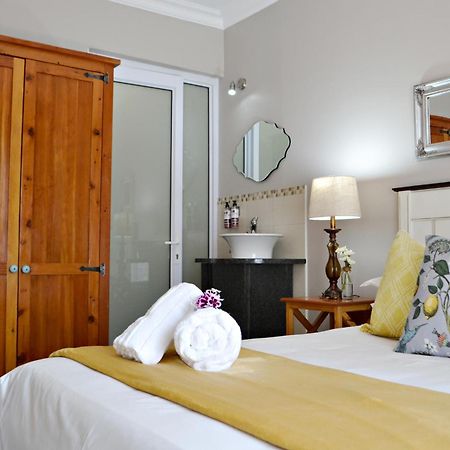 Bokmakierie Gastehuis Emalahleni Pty Ltd Bagian luar foto