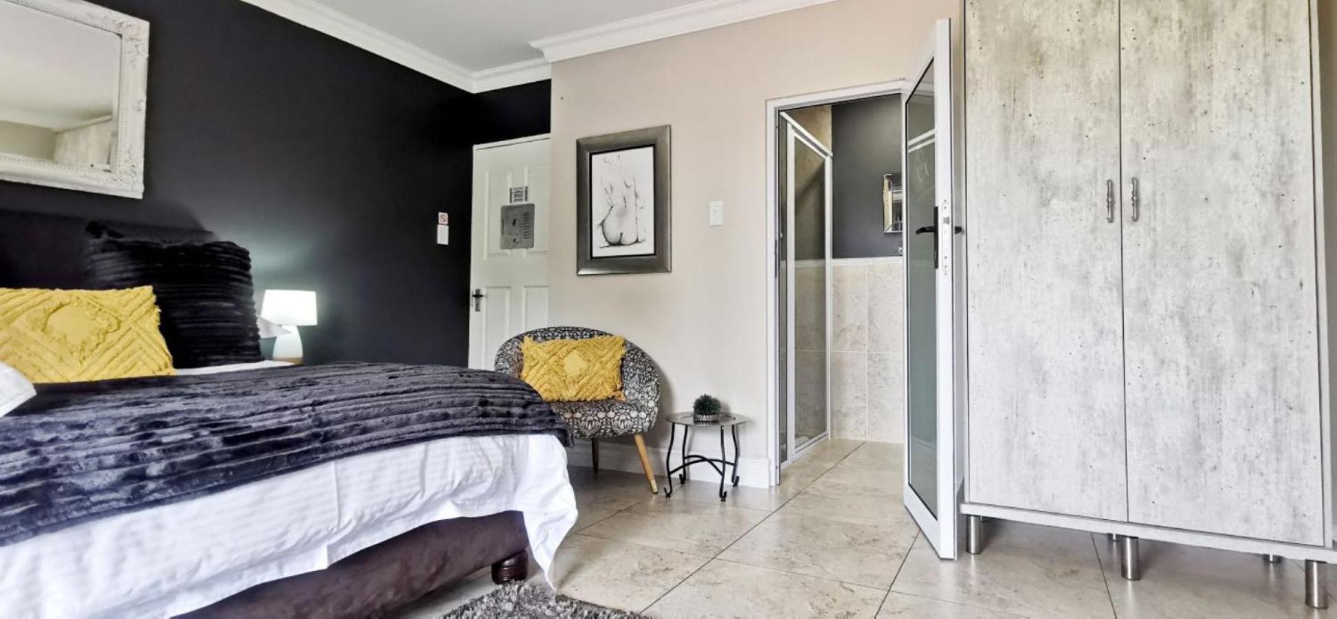 Bokmakierie Gastehuis Emalahleni Pty Ltd Bagian luar foto