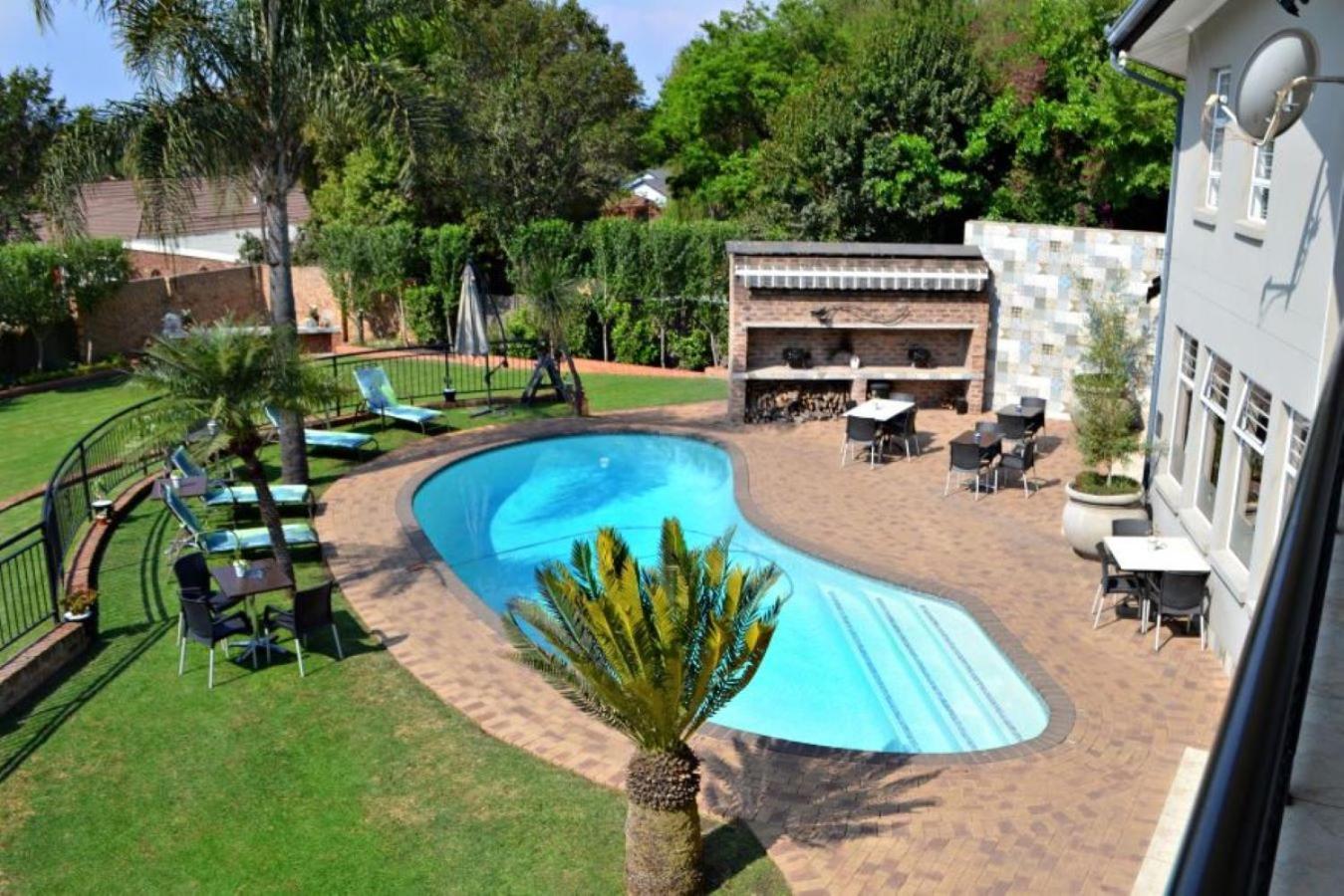 Bokmakierie Gastehuis Emalahleni Pty Ltd Bagian luar foto